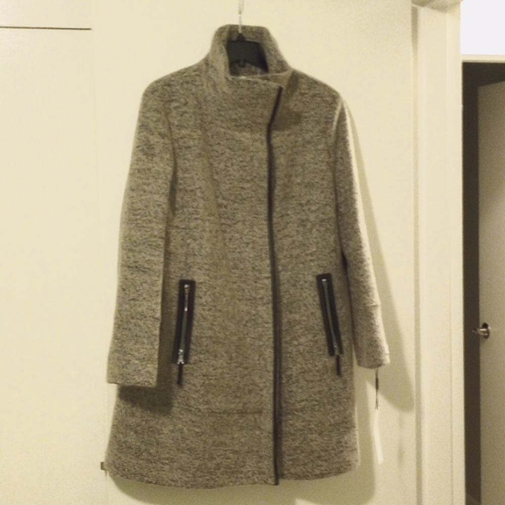 Brand new Calvin Klein coat in XL